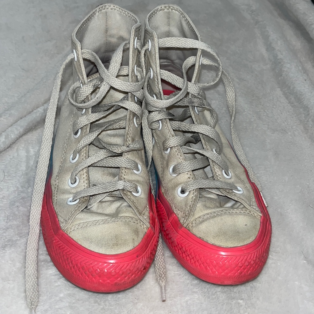 Converse **